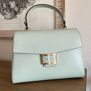 Katy Medium Top Handle